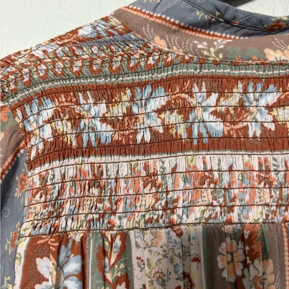 Faherty Floral Boho Prairie Midi Dress. Long Sleeve, Smocked Waist, Shoulder. - Picture 9 of 16